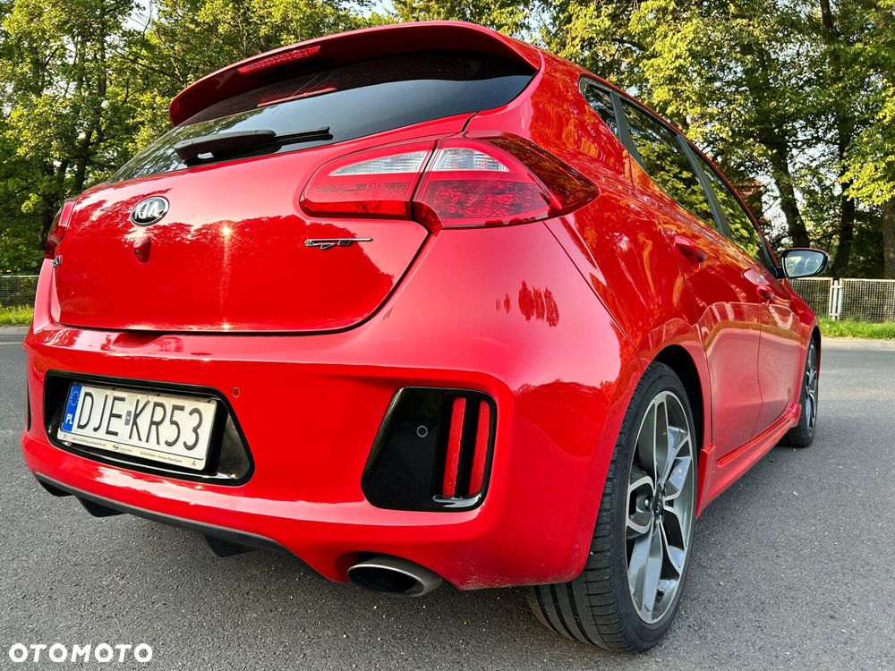Kia Ceed 1.6 T-GDI GT - 18