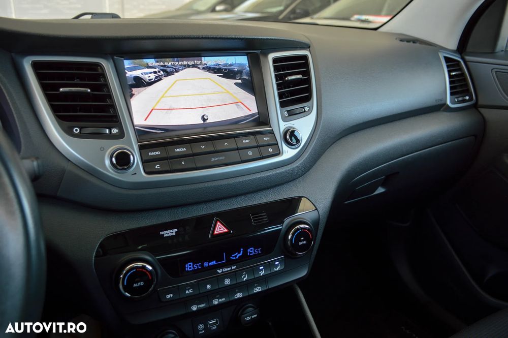 Hyundai Tucson blue 1.7 CRDi 2WD Style - 8