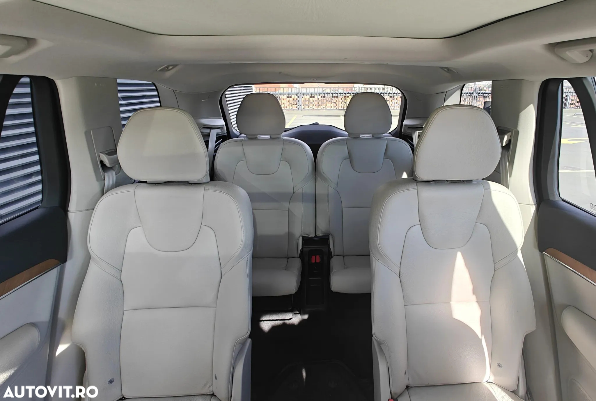 Volvo XC 90 T6 AWD 7 locuri Momentum Pro - 17