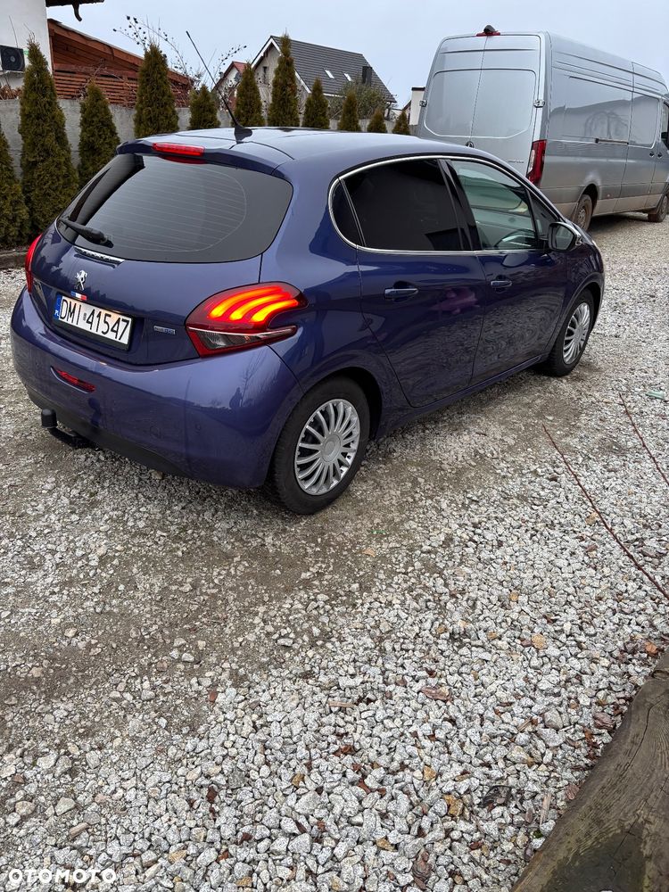 Peugeot 208 1.6 BlueHDi Active S&S - 4