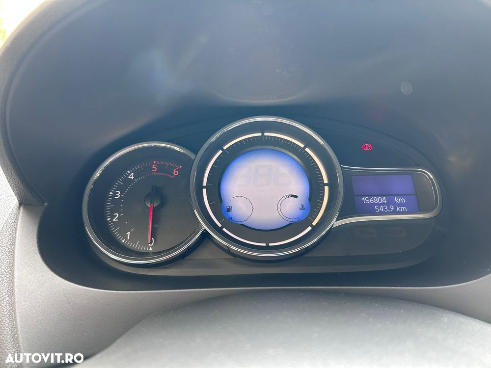 Renault Fluence 1.5 dCi Pro - 10