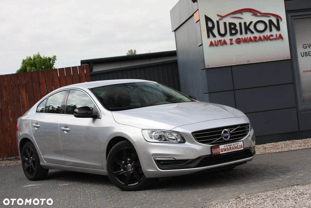 Volvo S60 D3 Geartronic Momentum - 3