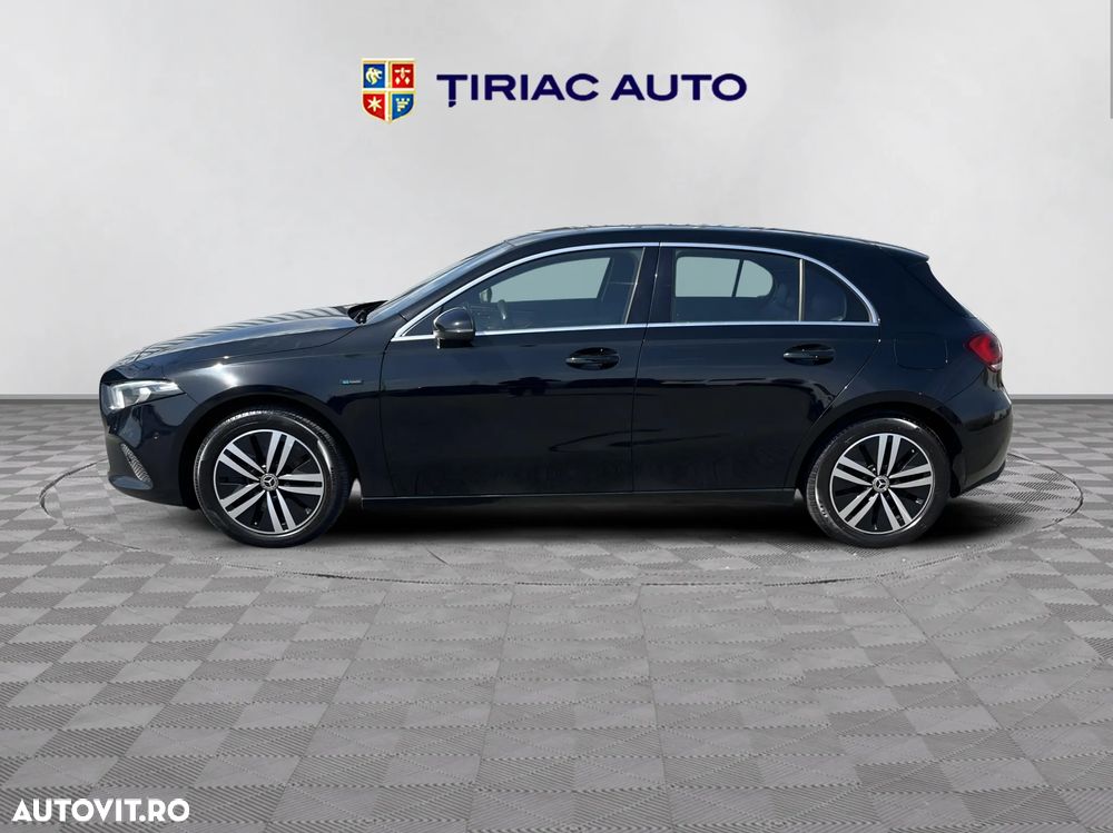 Mercedes-Benz A 250 e 8G-DCT Progressive - 3