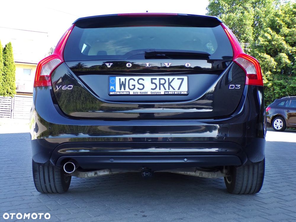 Volvo V60 D3 Summum - 10