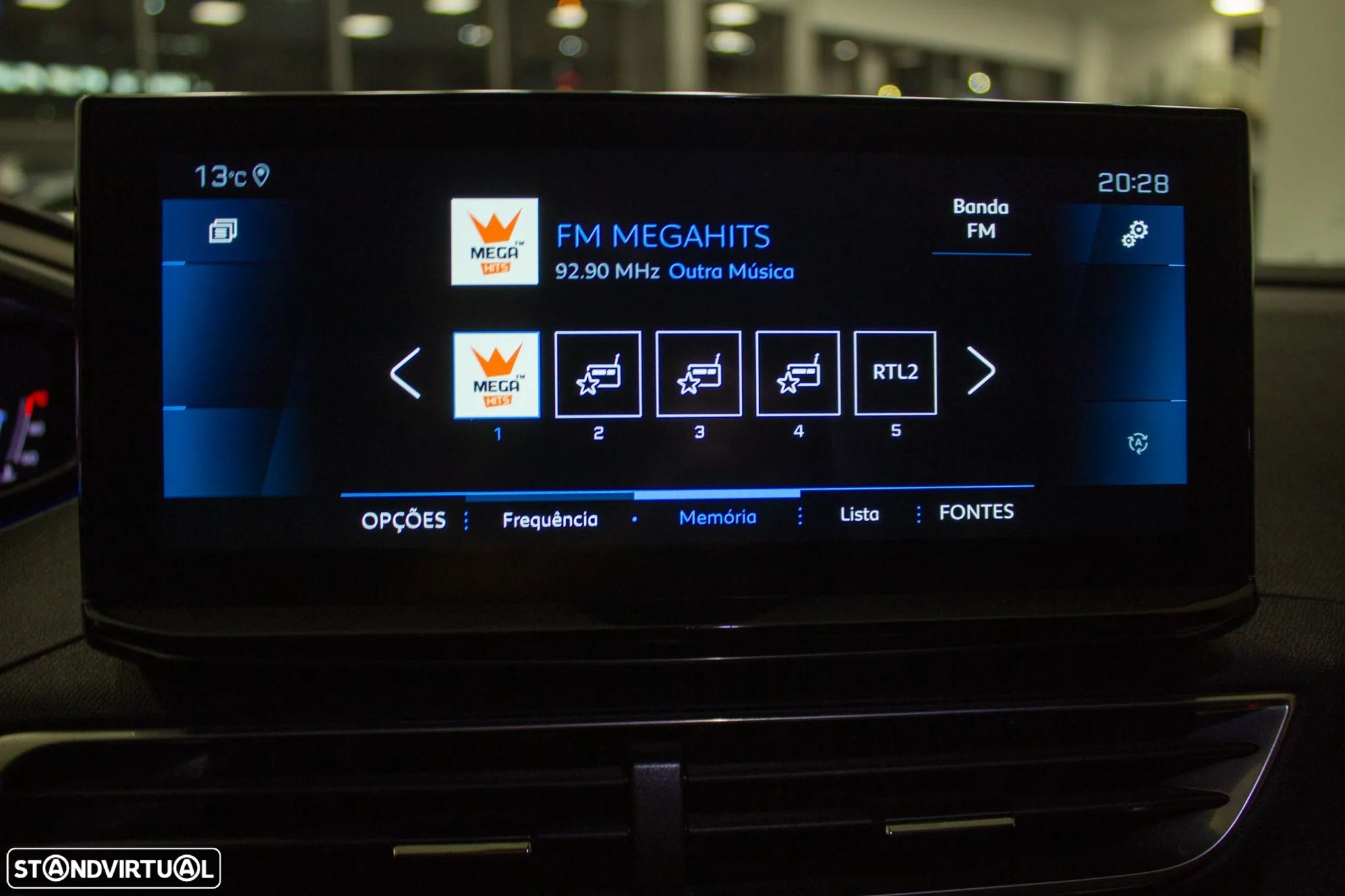 Peugeot 5008 1.2 PureTech Allure Pack EAT8 - 16