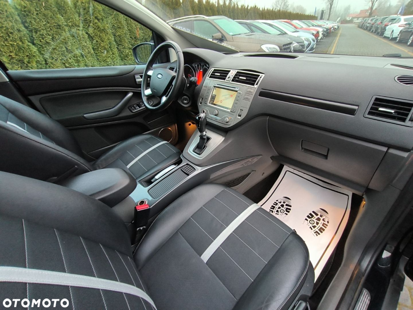 Ford Kuga - 9