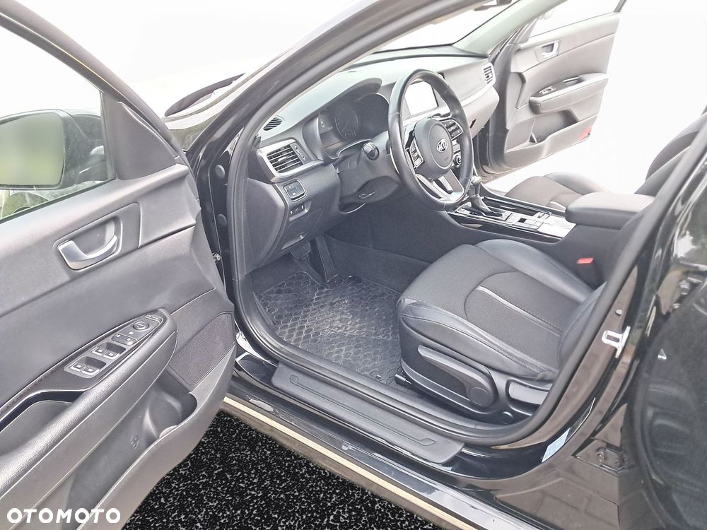 Kia Optima 1.6 T-GDI L DCT - 11