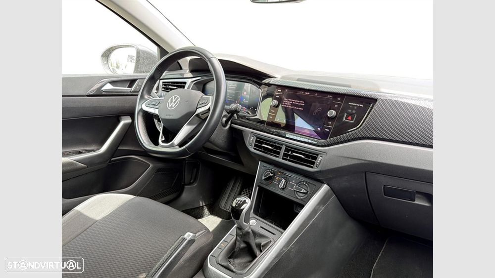 Volkswagen Taigo 1.0 TSI Urban — fotografia 18