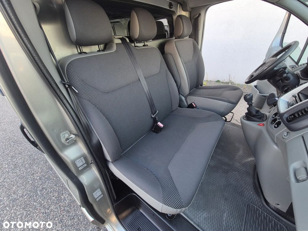 Opel Vivaro - 21