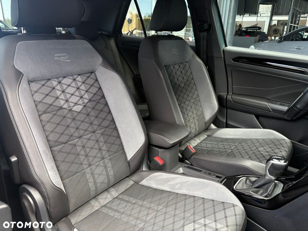 Volkswagen T-Roc - 19