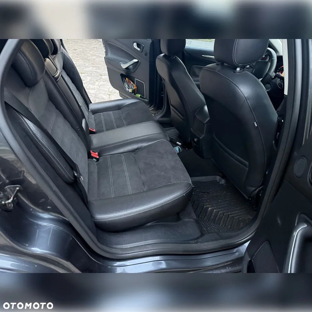 Ford Mondeo - 13