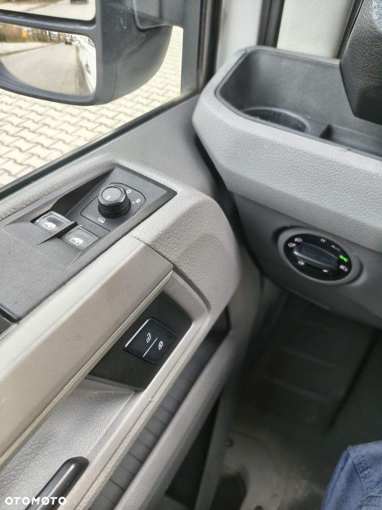 Volkswagen Crafter - 9