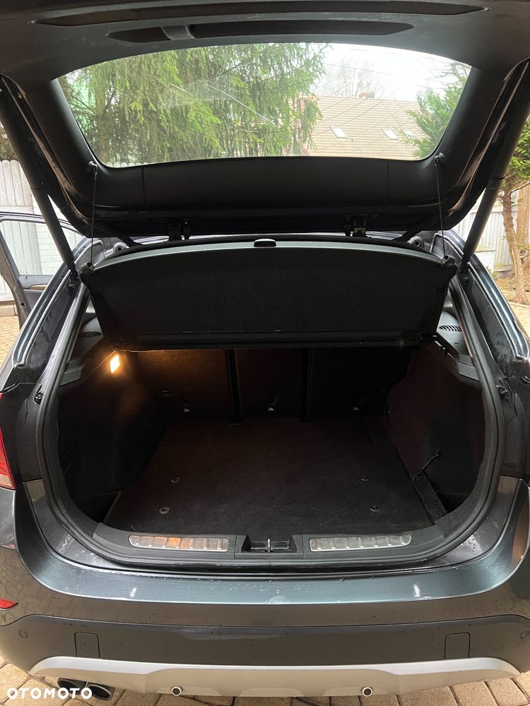 BMW X1 xDrive28i xLine - 14