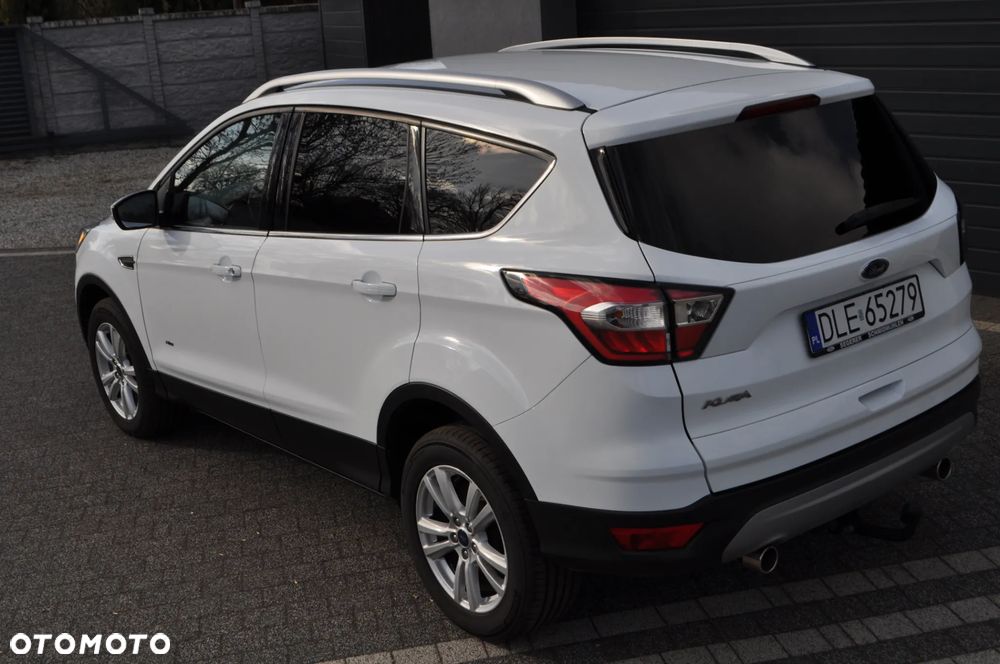 Ford Kuga 2.0 TDCi 4x4 Titanium - 19