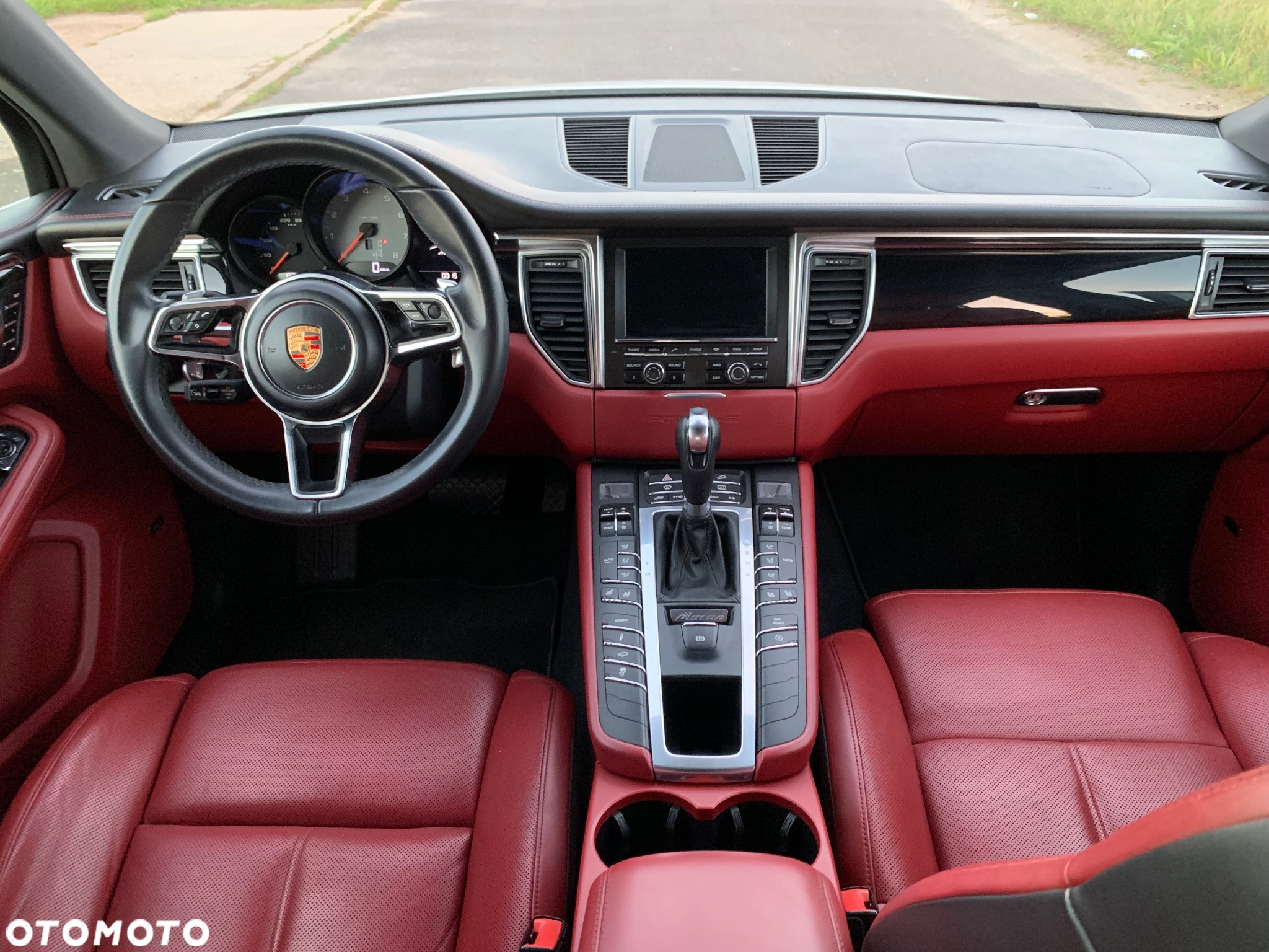 Porsche Macan S - 24