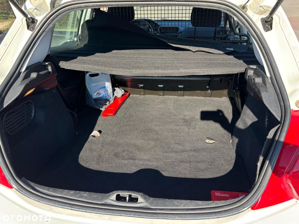 Peugeot 208 1.4 HDi Access - 8