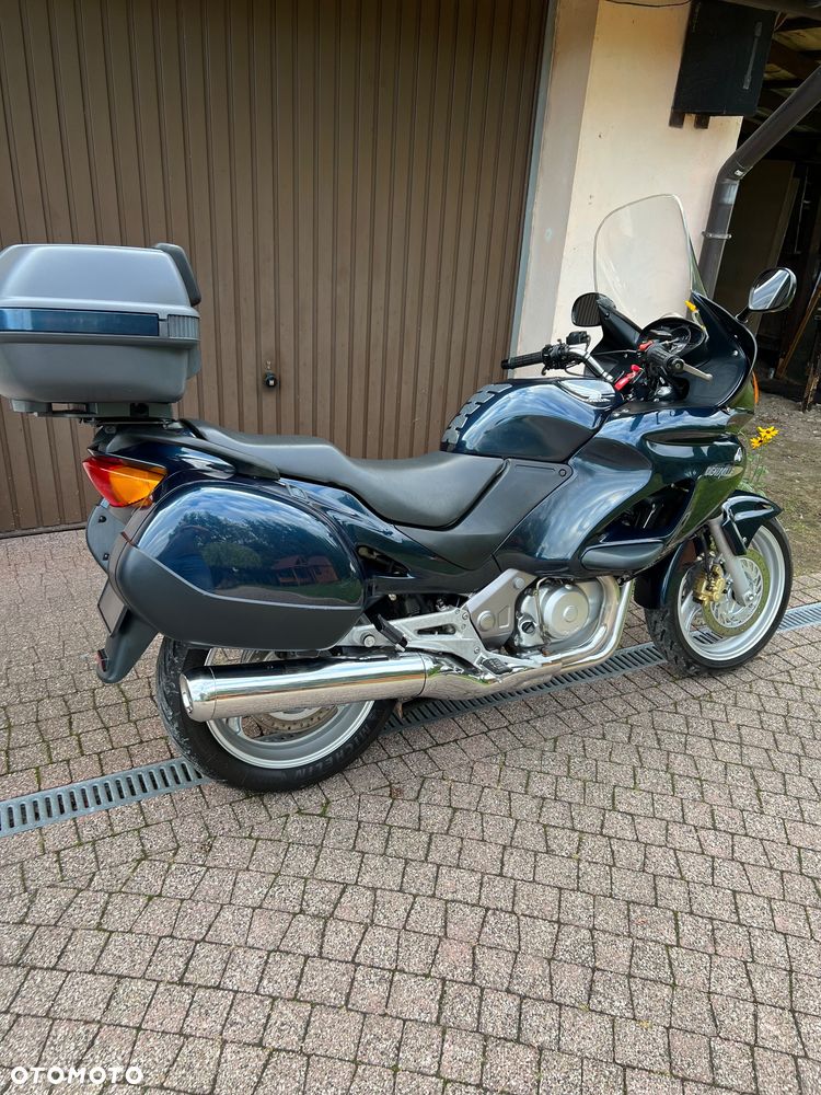 Honda NTV - 10