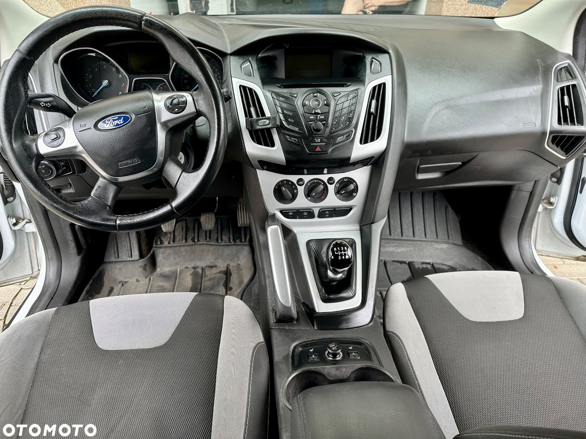 Ford Focus 1.0 EcoBoost Start-Stopp-System Champions Edition - 9
