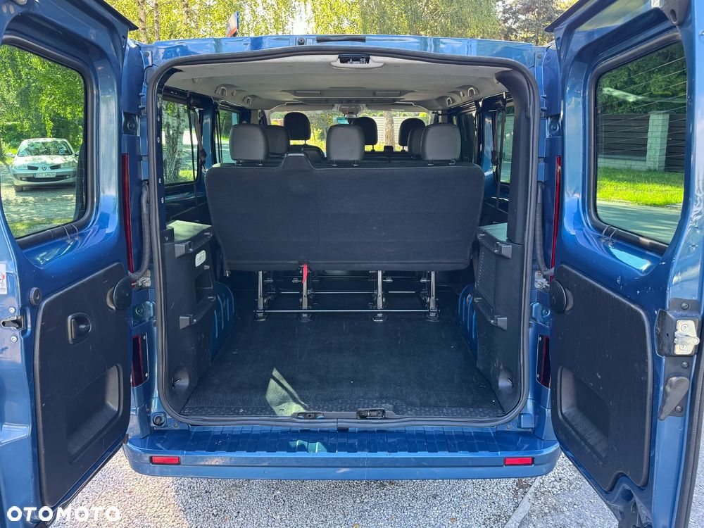 Opel Vivaro - 16