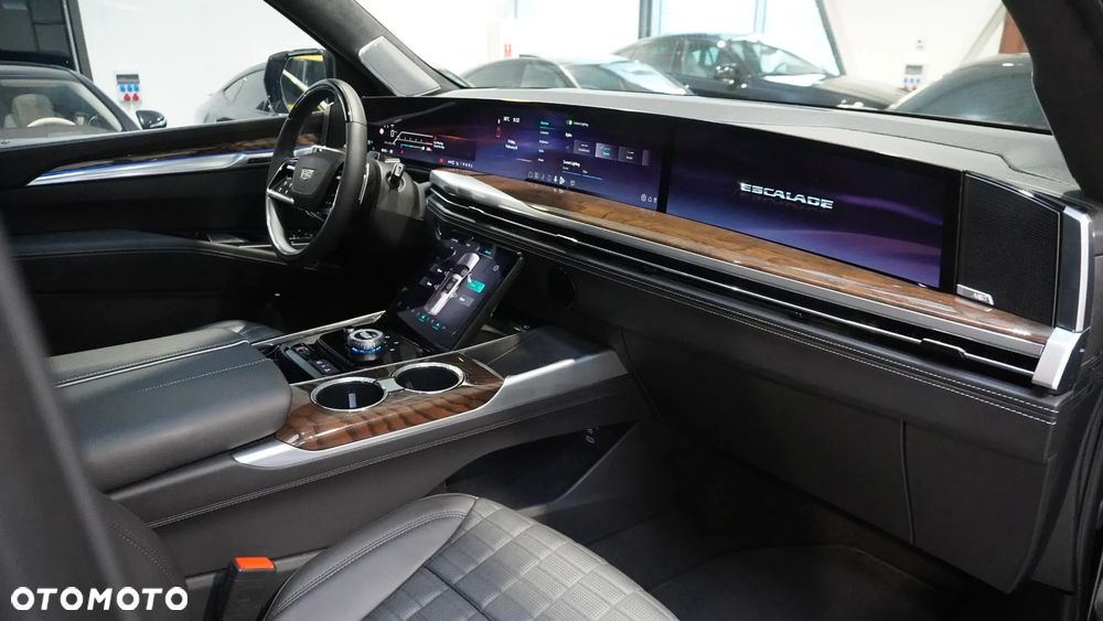 Cadillac Escalade 6.2 V8 AWD AT Platinum - 8