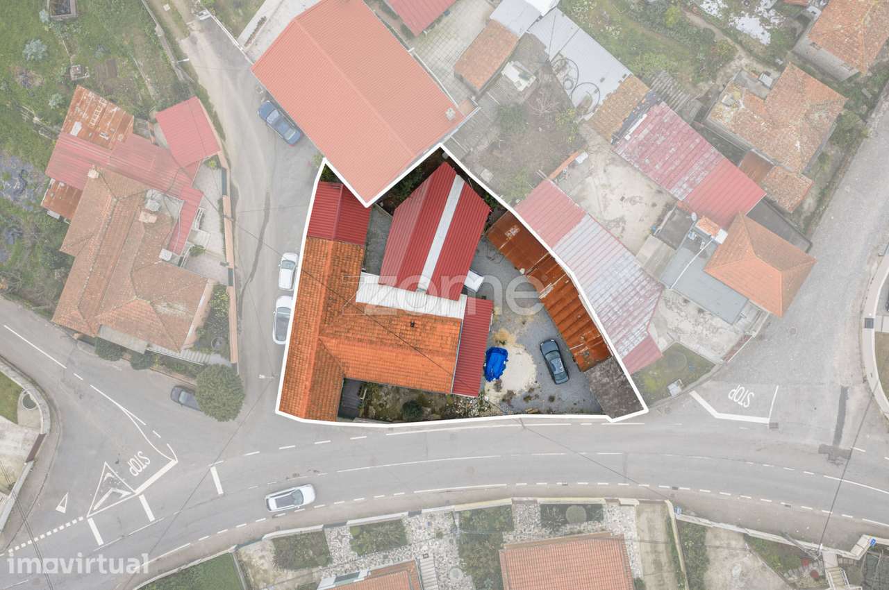 Moradia T4, em Ribeirão, Vila Nova de Famalicão - Grande imagem: 2/48