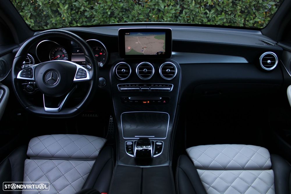 Mercedes-Benz GLC 220 d 4Matic 9G-TRONIC AMG Line - 4