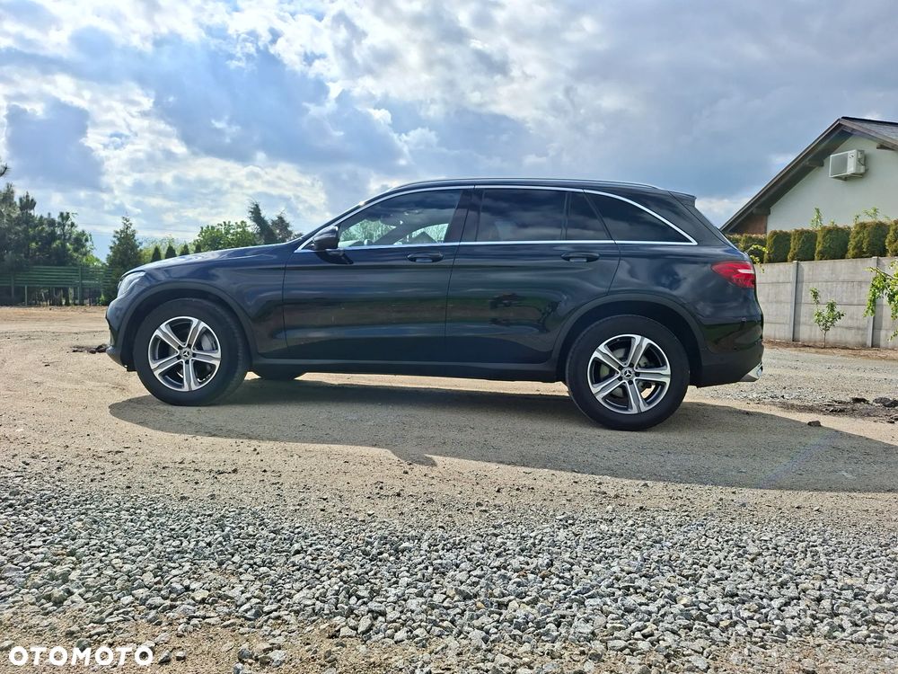 Mercedes-Benz GLC - 7