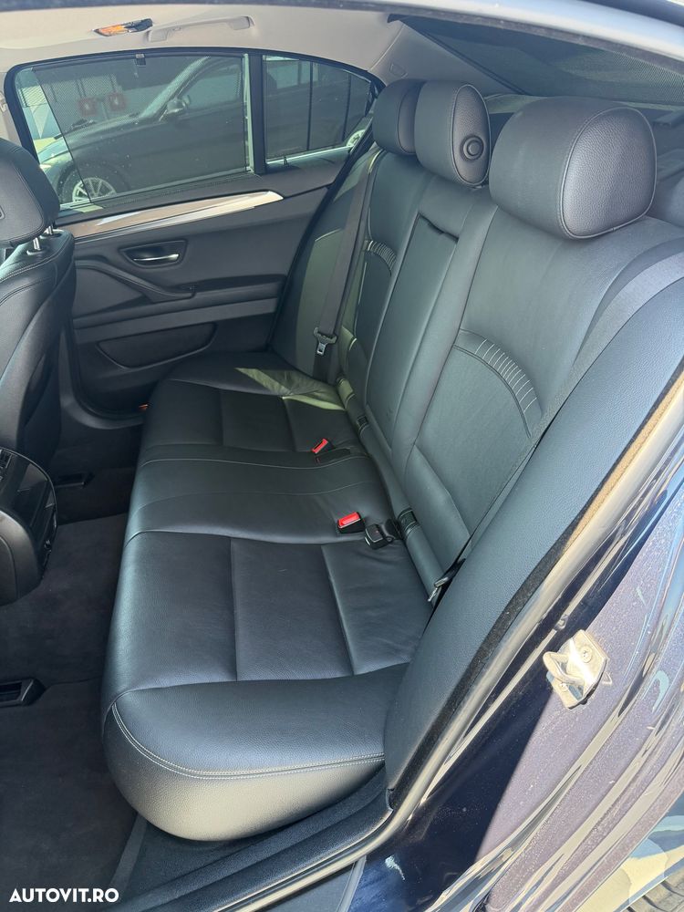 BMW Seria 5 520d - 8