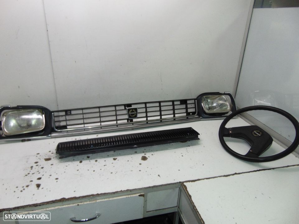 Triumph acclaim vários - 1