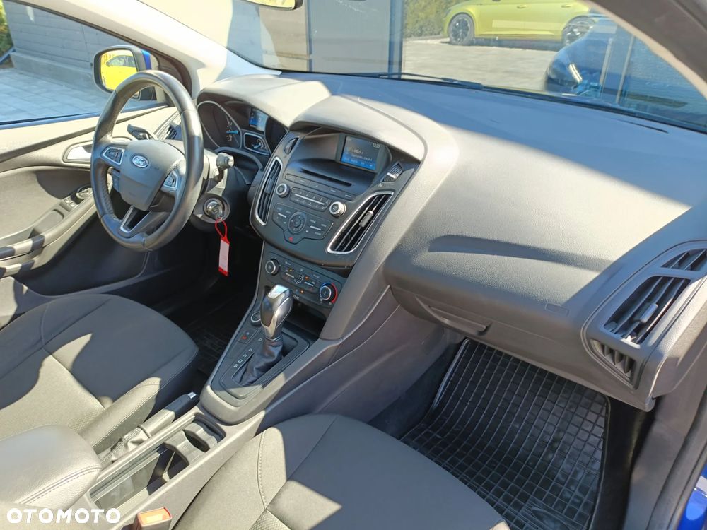 Ford Focus - 17