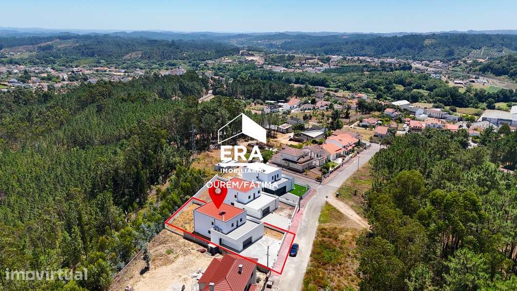 Moradia T3 em Ourém - Grande imagem: 2/44