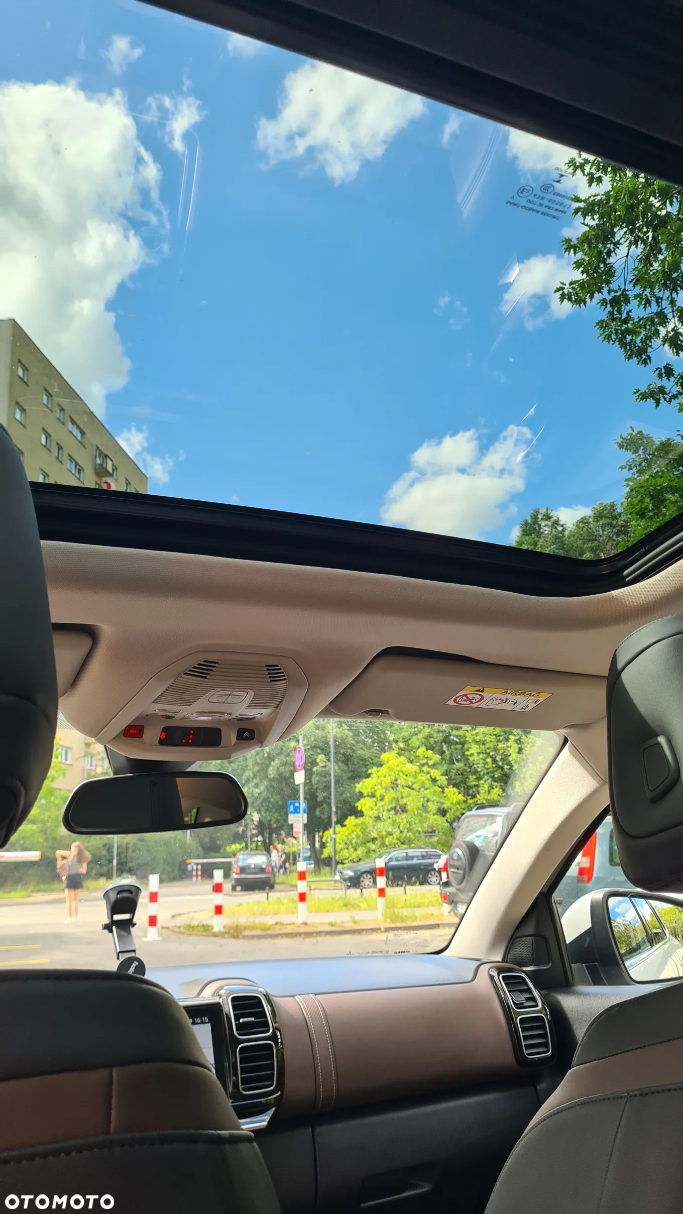 Citroën C5 Aircross 1.6 PureTech Shine EAT8 - 26