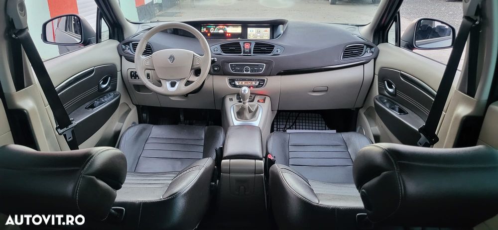 Renault Scenic - 40