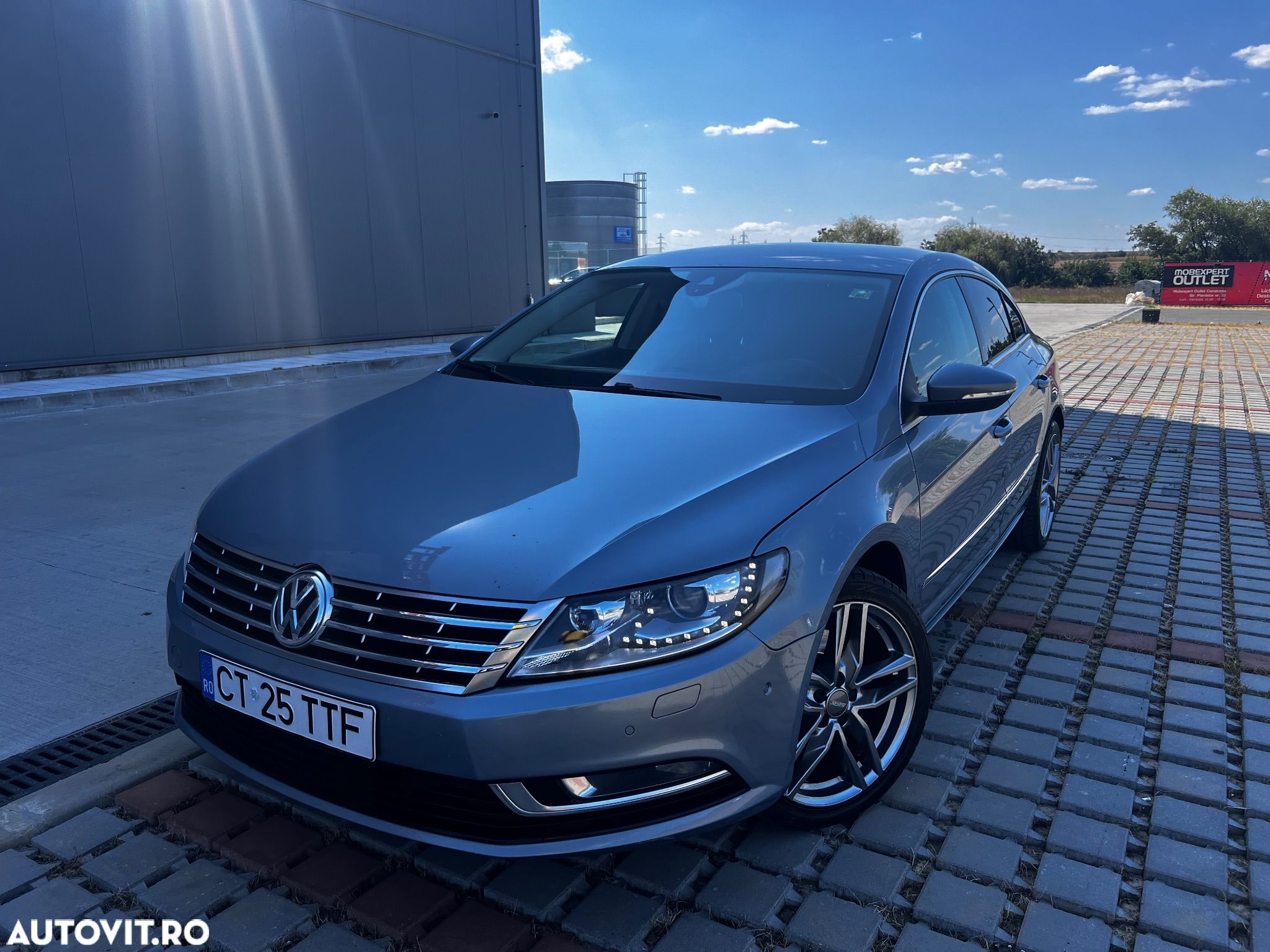 Volkswagen Passat CC 2.0 TDI DSG Blue TDI - 1