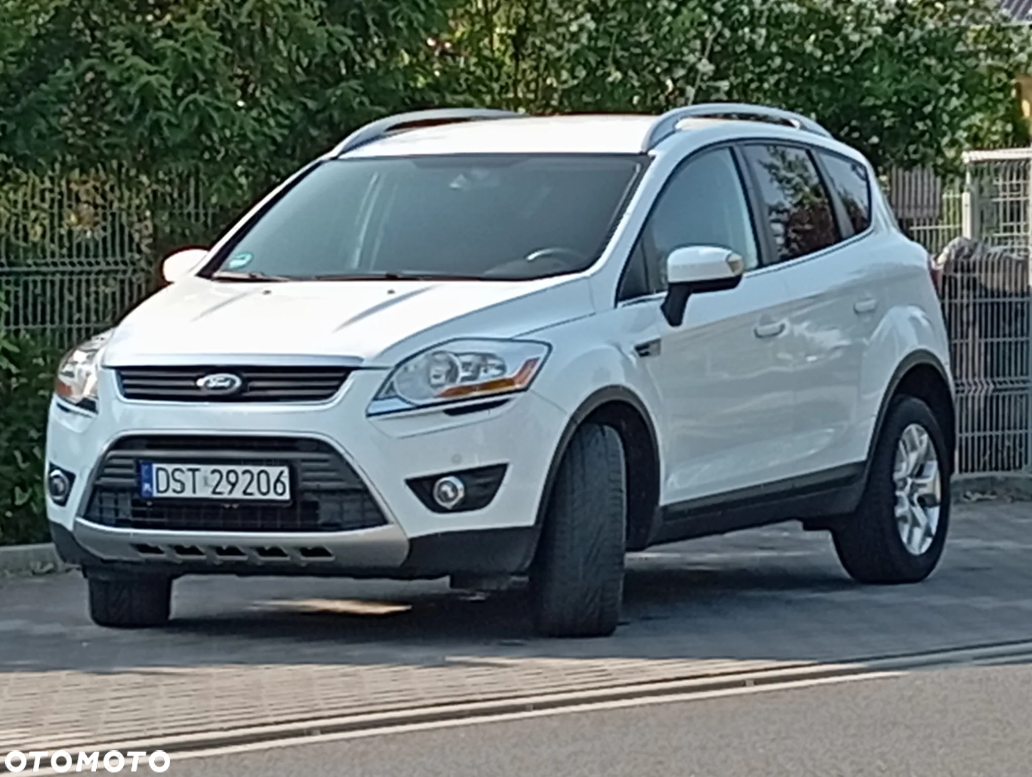 Ford Kuga 2.0 TDCi 2x4 Trend - 5