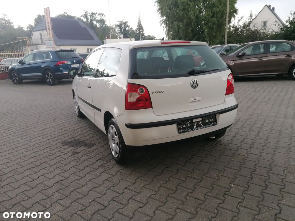 Volkswagen Polo - 8