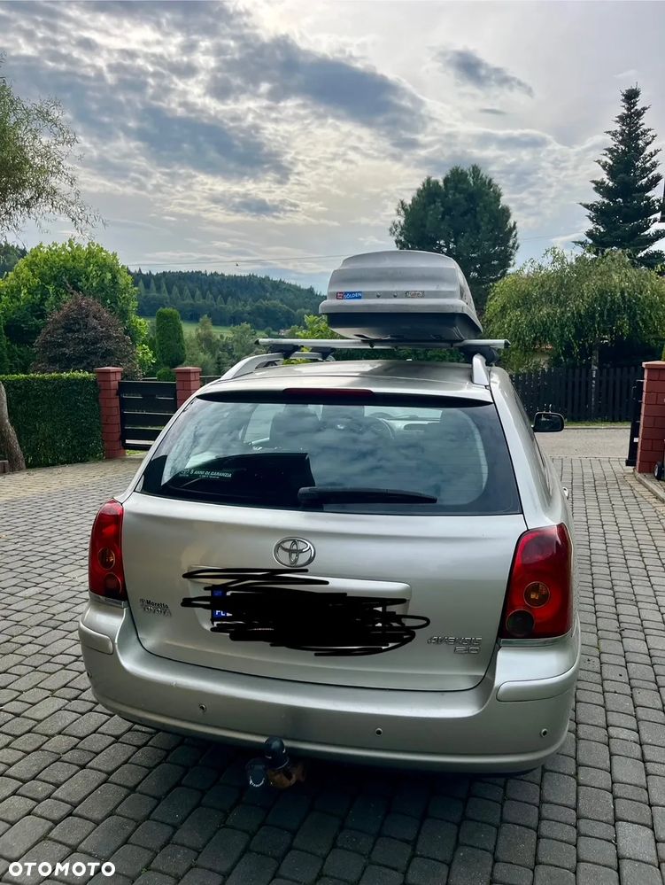 Toyota Avensis 2.0 D-4D Sol Plus - 3