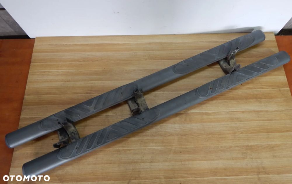 Progi listwy progowe komplet Nissan Navara D40 pathfinder 05-14 Łuków części - 1