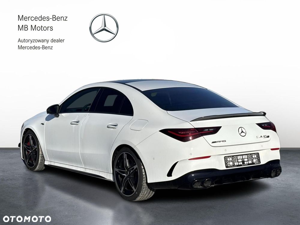 Mercedes-Benz CLA - 4