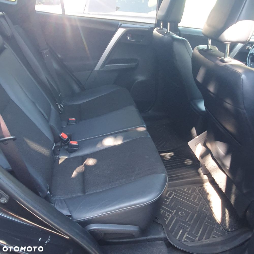 Toyota RAV4 2.0 D-4D Style 4x2 - 8