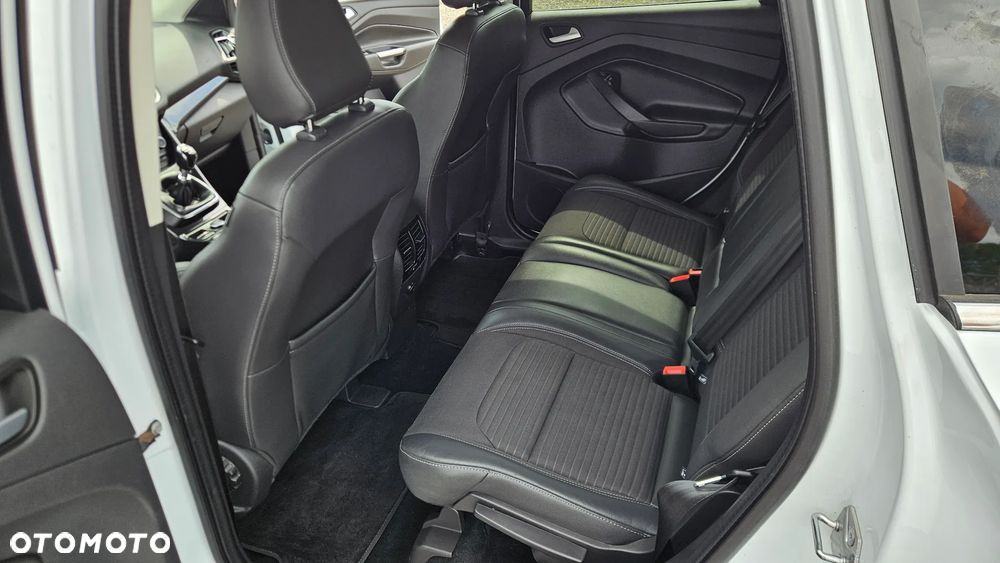 Ford Kuga 1.5 EcoBoost FWD Titanium ASS - 12