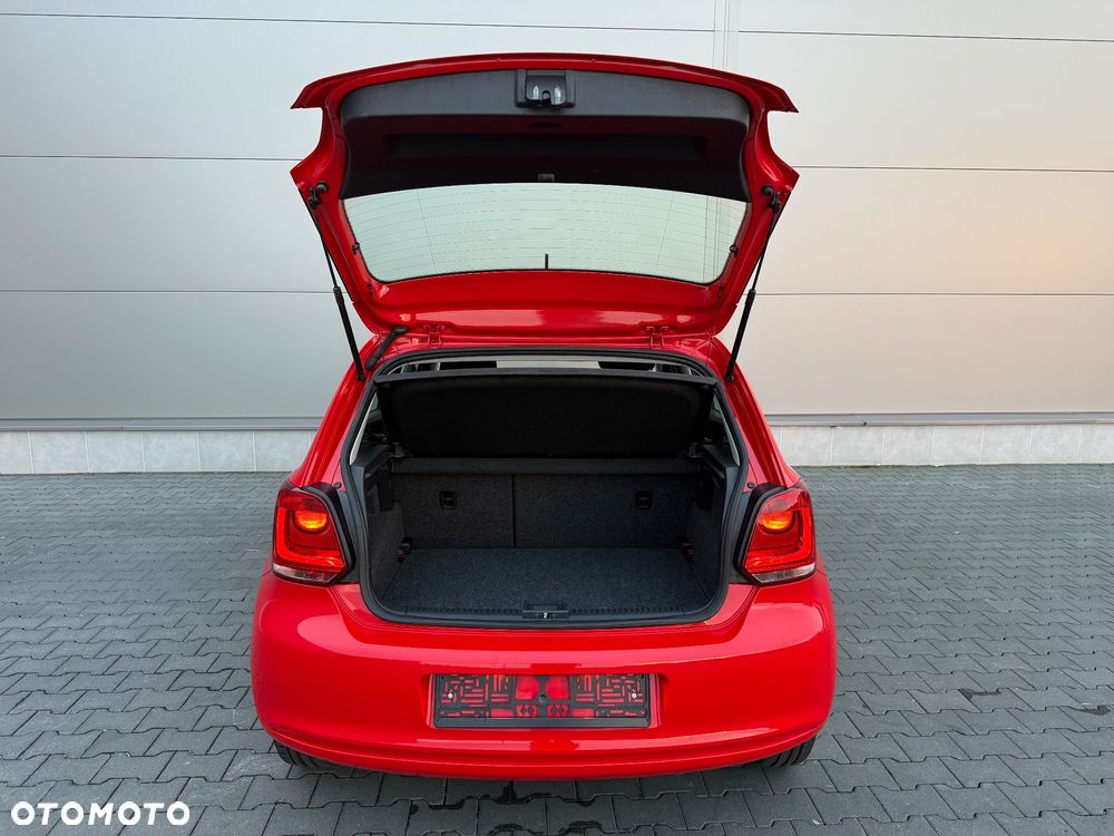 Volkswagen Polo - 23