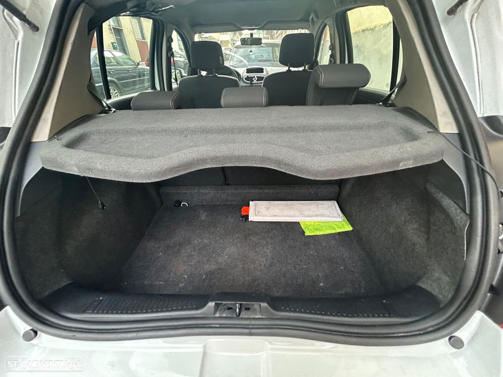 Renault Clio 1.5 dCi Confort - 10
