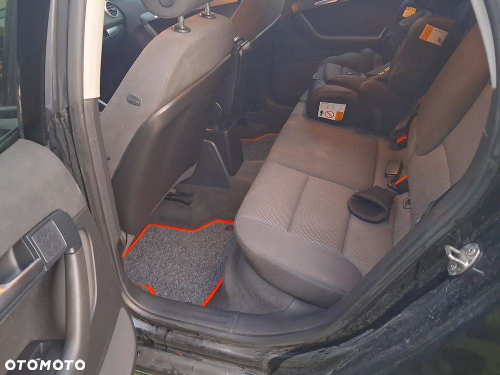 Audi A3 Allstreet ver-2-0-tdi-sportback-dpf-s-line-sportpaket-plus- - 18