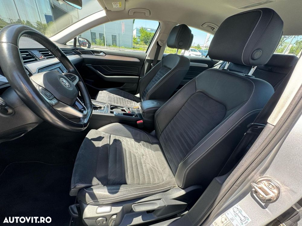 Volkswagen Passat 2.0 TDI DSG Highline - 14