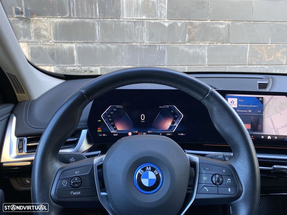 BMW iX1 eDrive20 xLine - 6