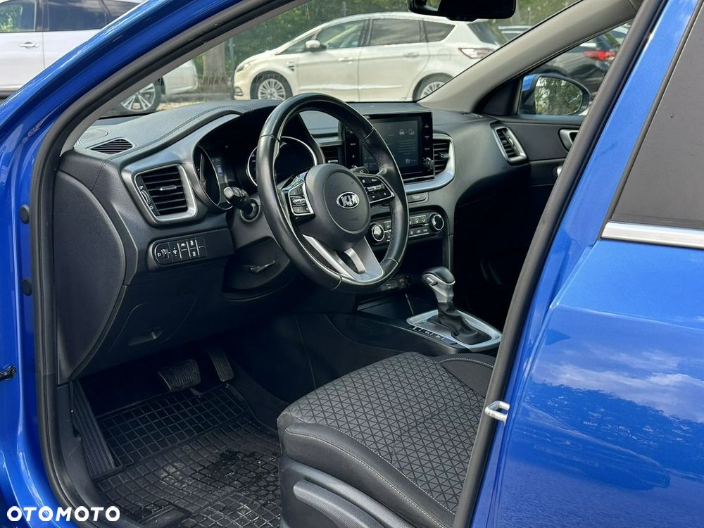 Kia Ceed 1.4 T-GDI M Max DCT - 10