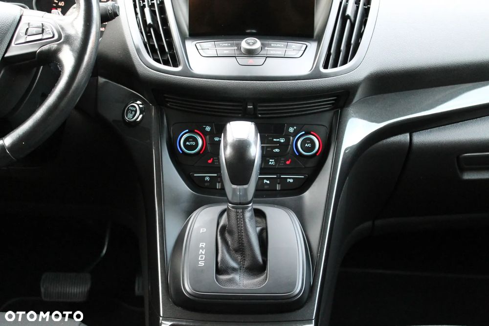 Ford Kuga - 30