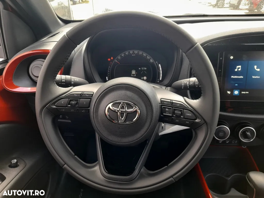 Toyota Aygo X 1.0l CVT Dynamic - 8