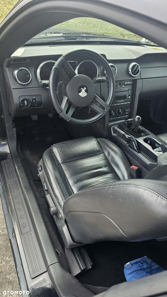 Ford Mustang 4.0 V6 - 17